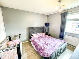 Photo 5- click for photo gallery